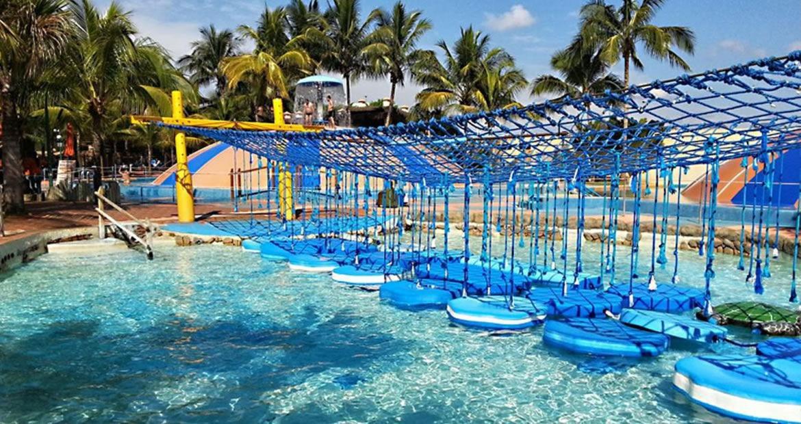 Olimpia Park Resort O Mais Divertido Resort Em Frente Ao Thermas Dos Laranjais - Pague Em Ate 12 Vezes Exteriör bild